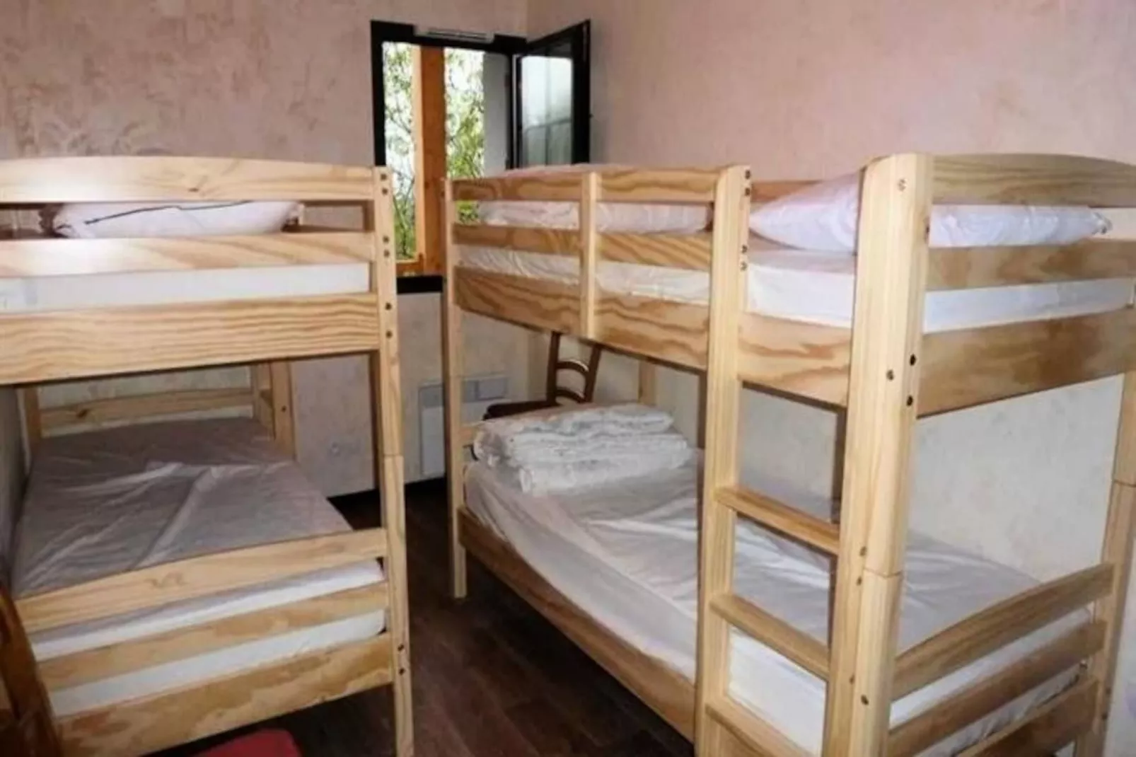 Résidence Pre De Camille-Nicht zugeordnet