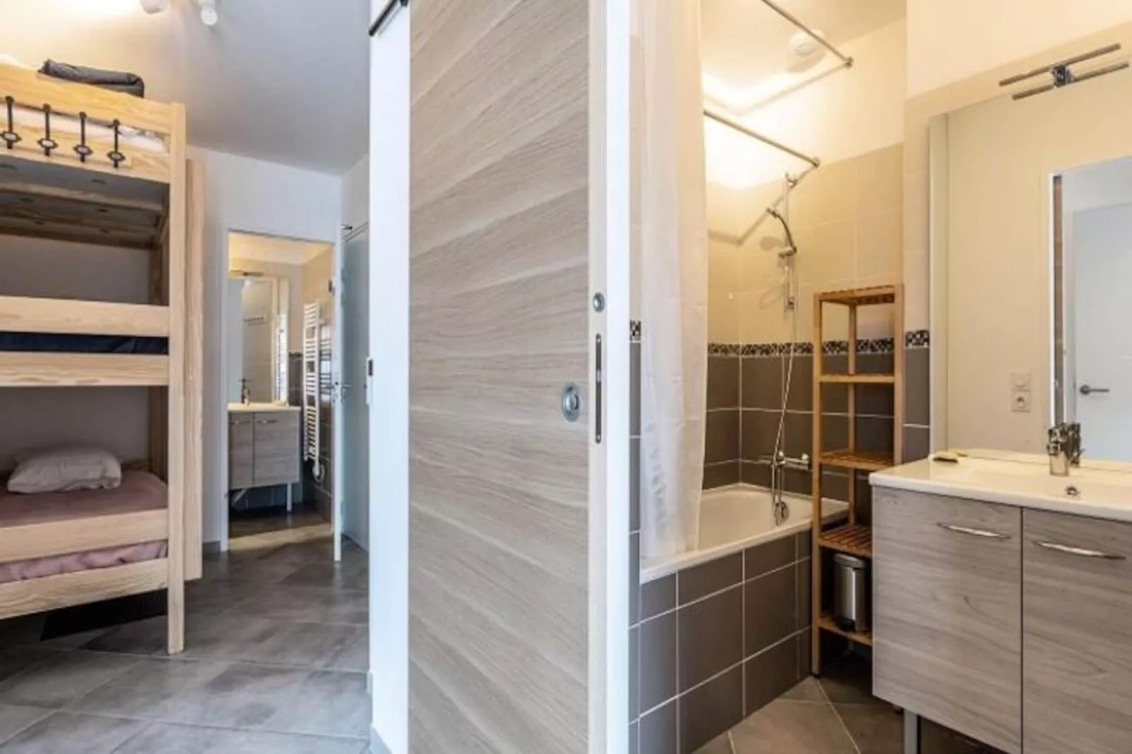 Résidence Lodges 1970-Untagged