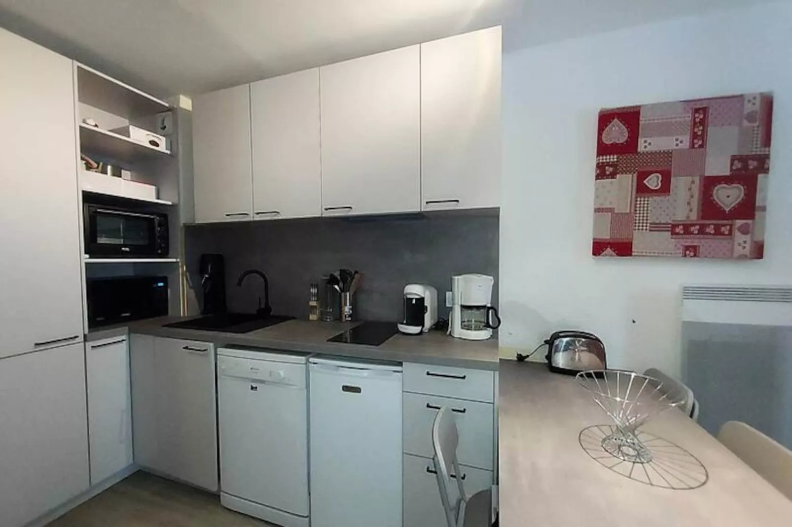 Résidence Lauziere Dessous G-Untagged