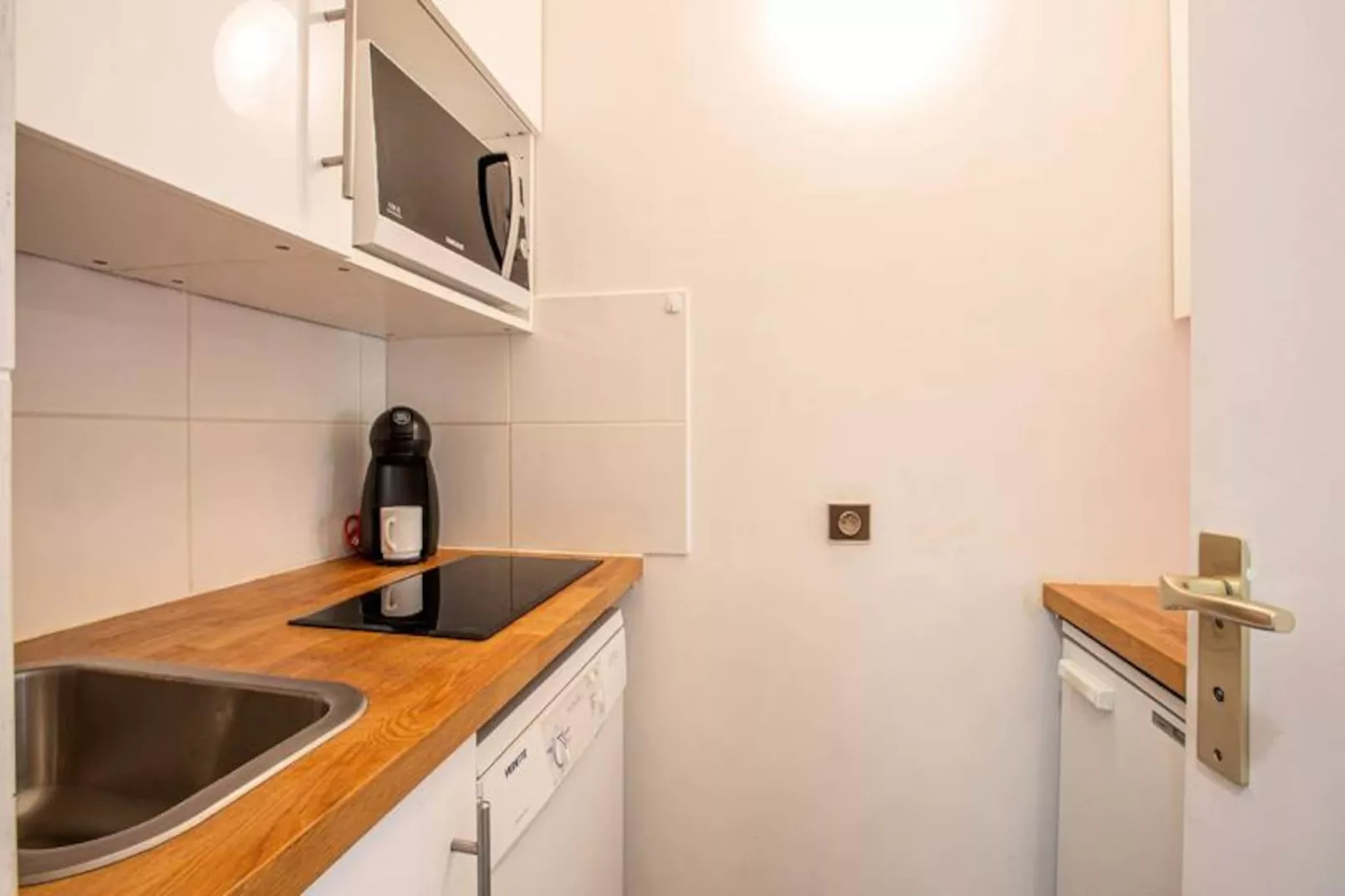 Résidence Roche Combe G-Non tagué