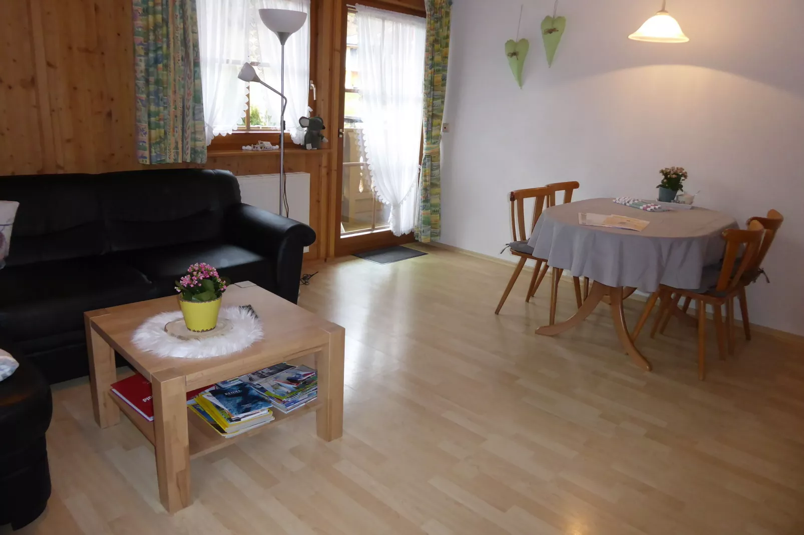 Brandenberg-Living room