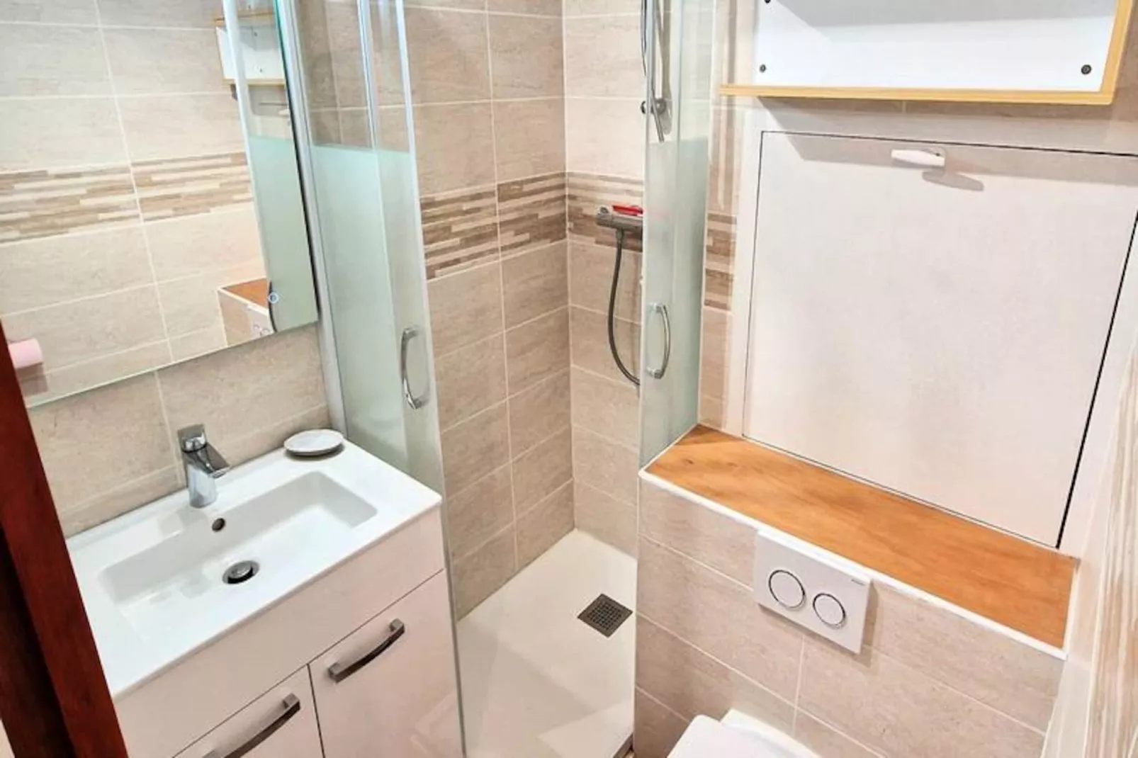 Chalet Club-Non tagué