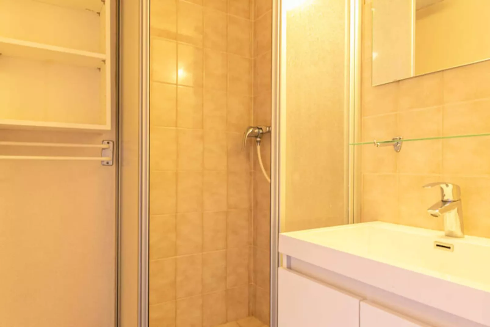 Résidence Genevray-Untagged