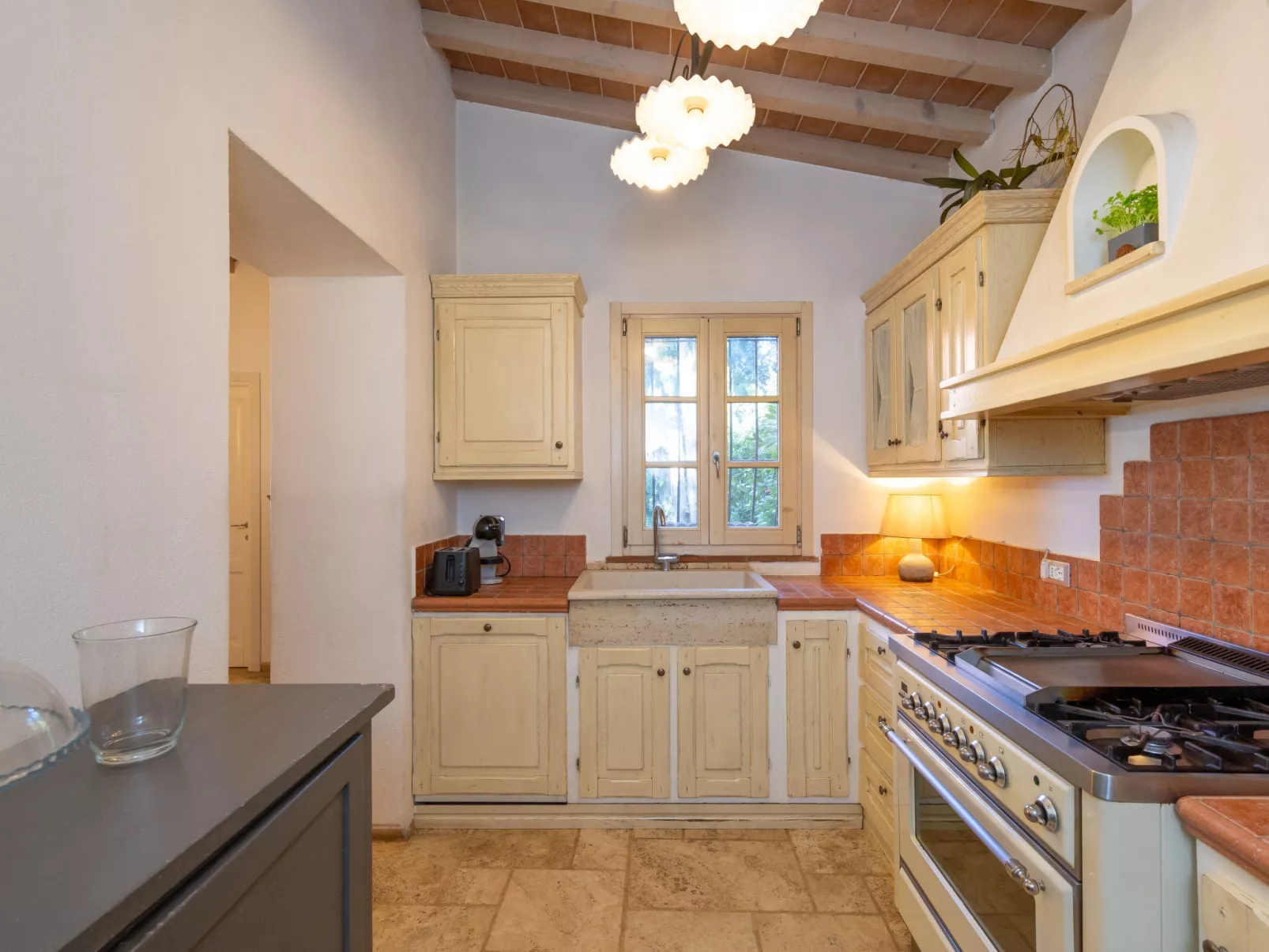 Il sogno del pittore-Drinnen