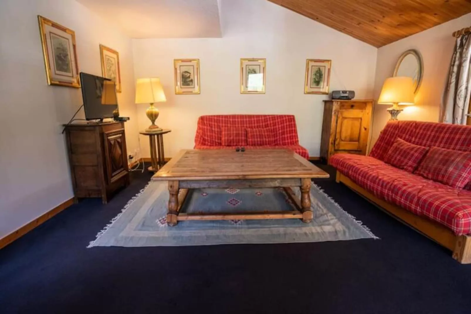 Sherpa 18 Sur Le Front De Neige De Mottaret-Untagged