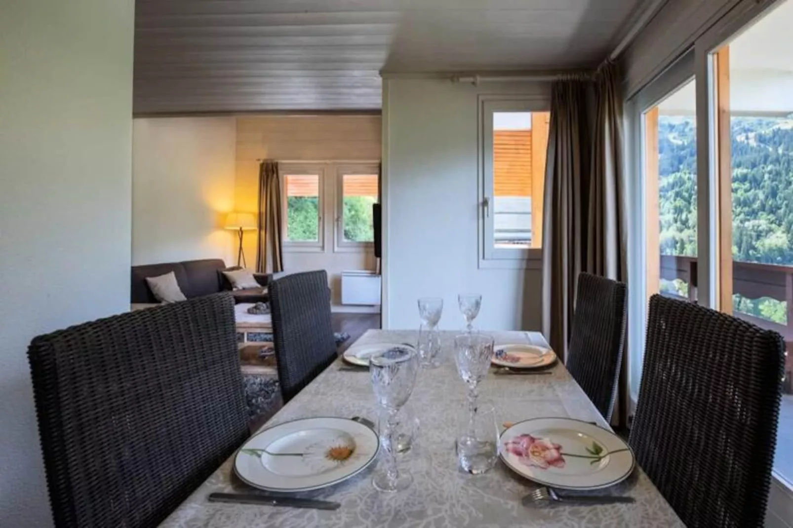 Cybeles 8-Nicht zugeordnet