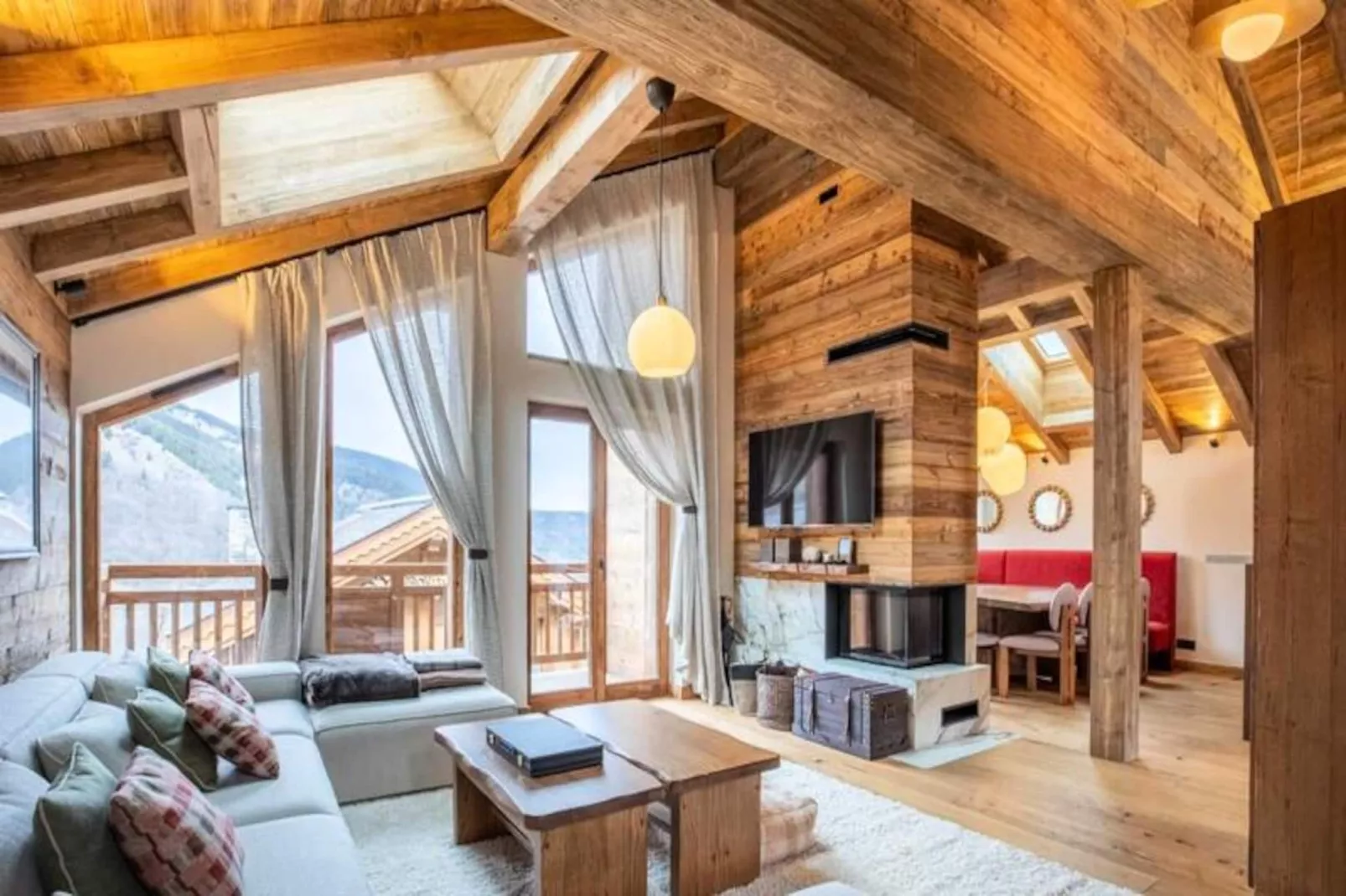 Chalet Yolo-piscine Intérieure Spa Et Services-Untagged