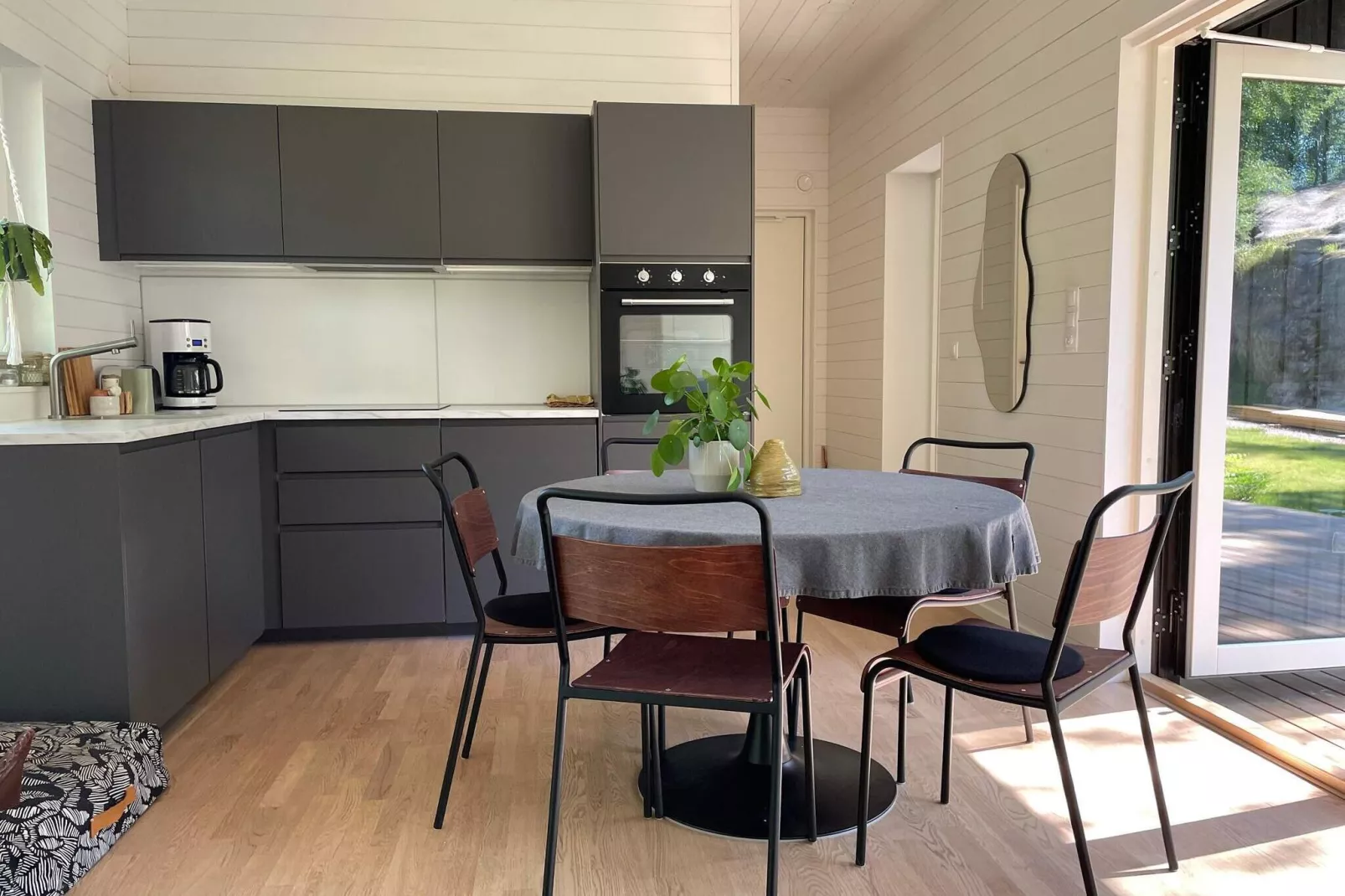 5 person holiday home in HÄLLEVIKSSTRAND-By Traum-Indoor