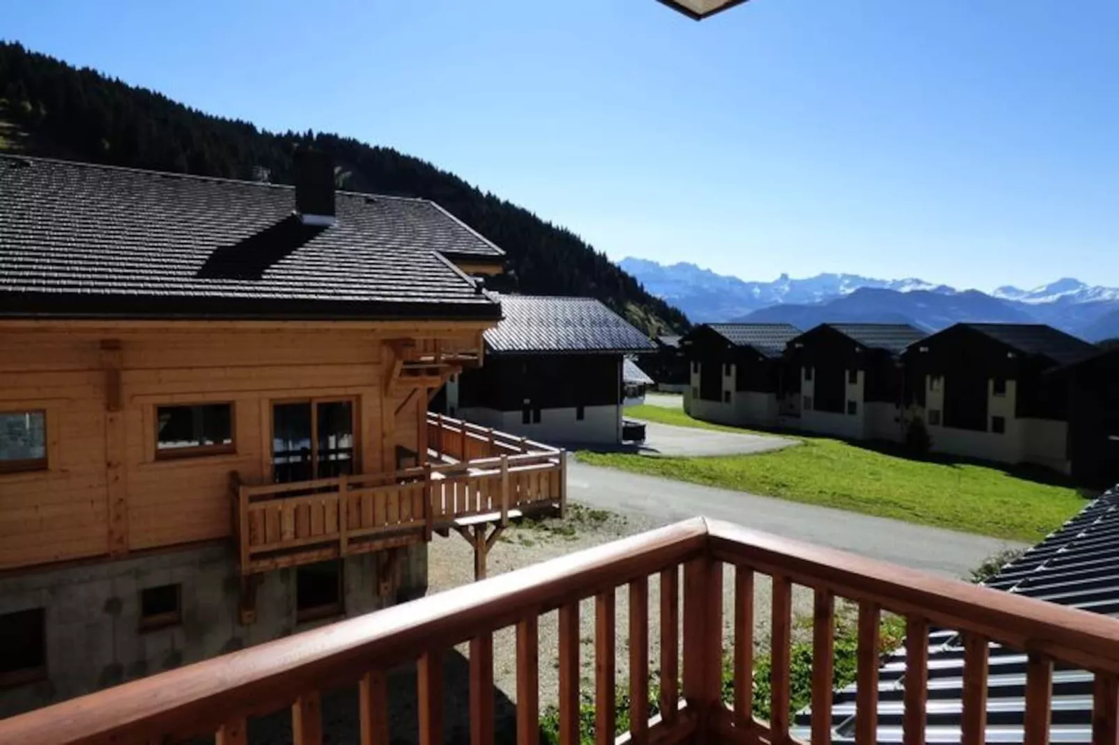 Chalets D'emeraude Bat H-Non tagué