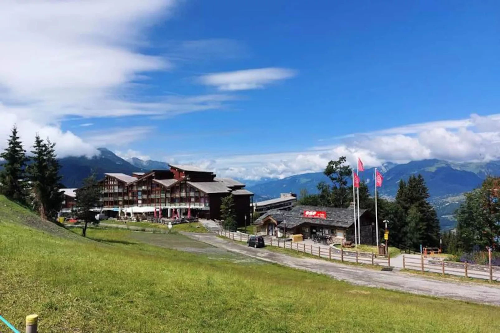 Résidence Tournavelles-Untagged