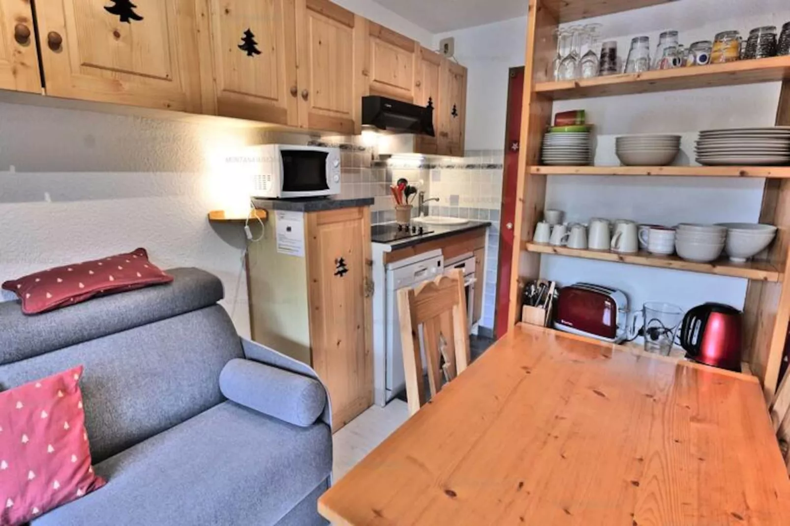 Chalet De Lessy B-Nicht zugeordnet