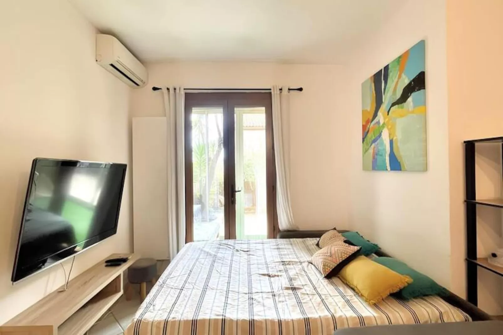 "le Romarin" - Clim Et 1 Place De Parking Priv&eacute;e-Nicht zugeordnet