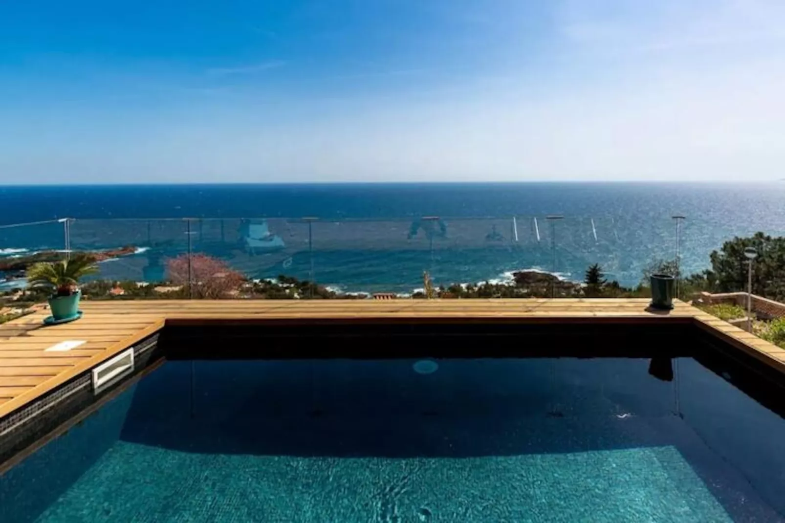 Sublime Villa Azur&eacute;enne 8 Pers, Piscine Et Vue Mer-Untagged