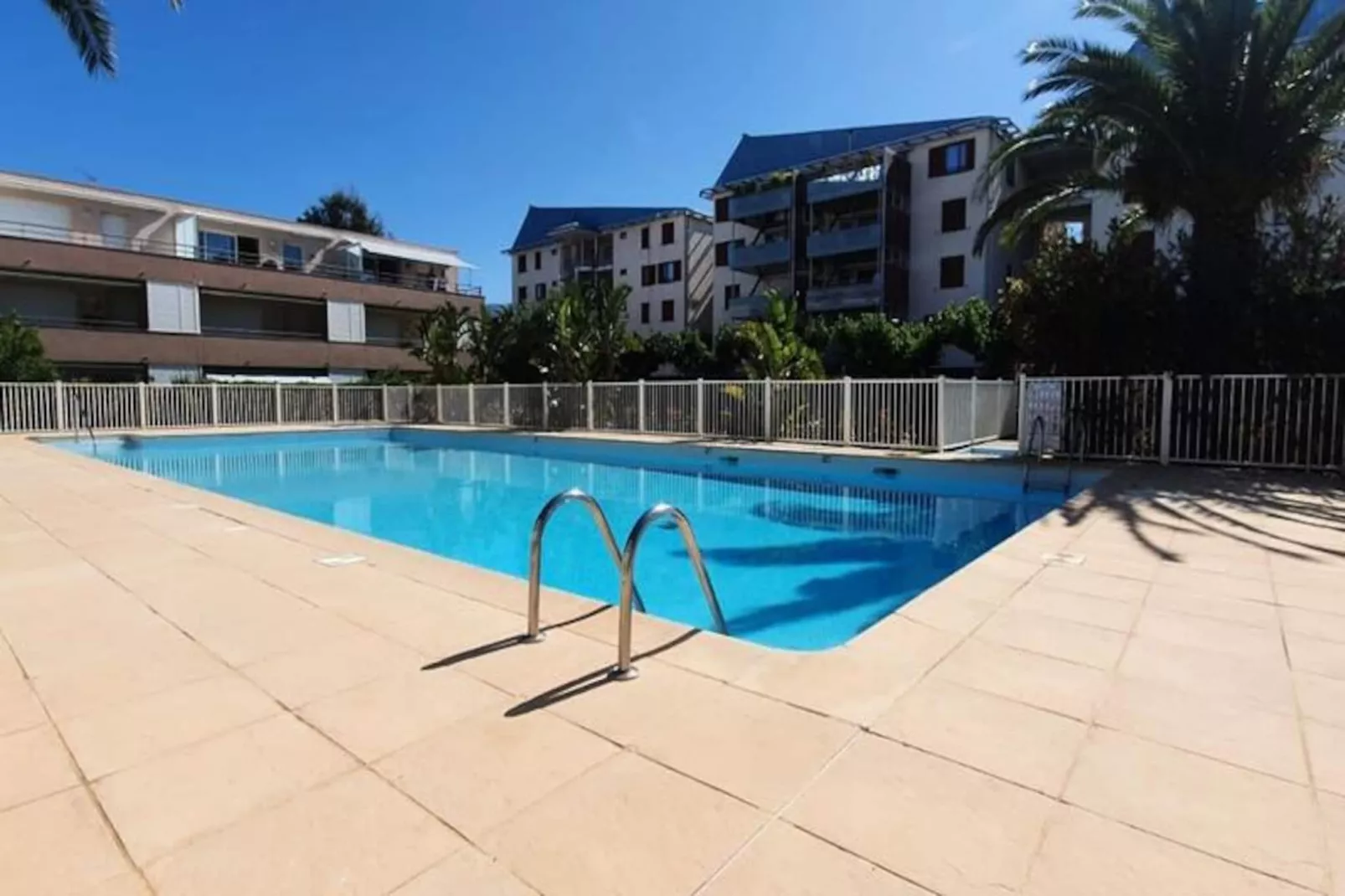 Résidence T2 Au Lavandou - R&eacute;sidence Avec Piscine-Non tagué