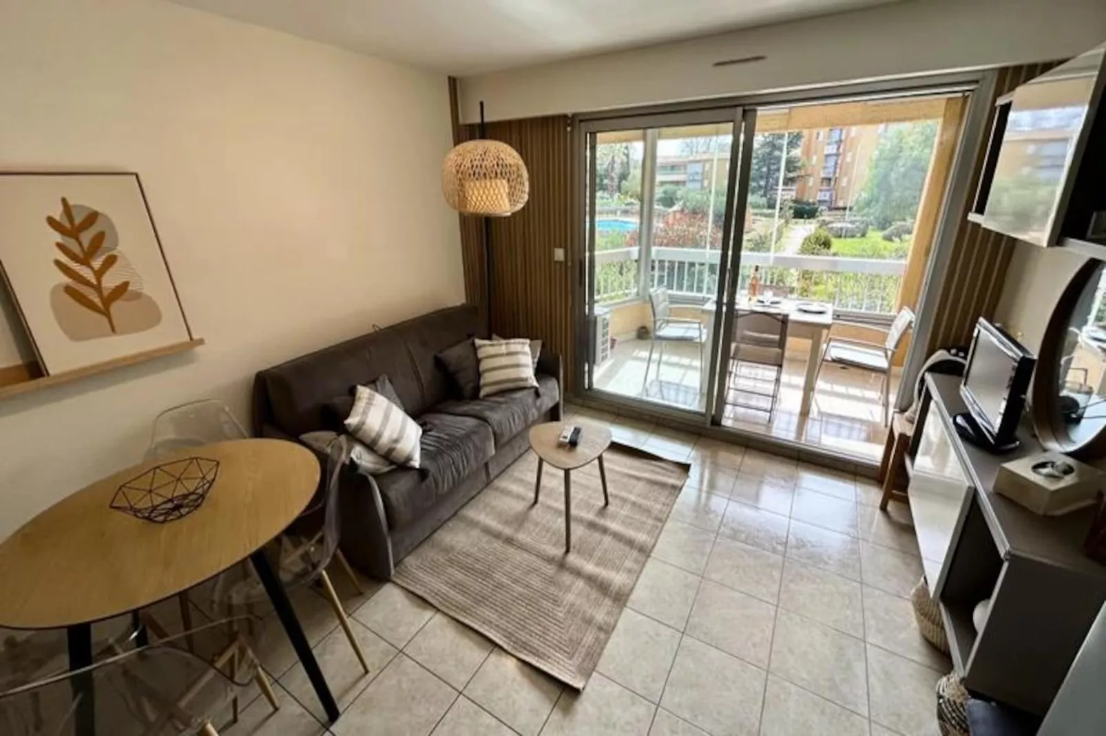 Résidence Appartement T2 Au Lavandou &ndash; Piscine, Parking & Proche Plage-Non tagué