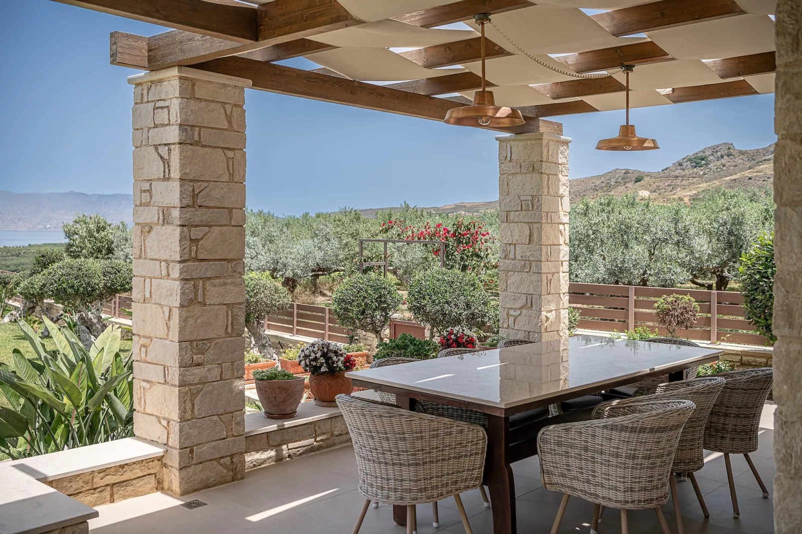 Villa Aloni 5prs-Esszimmer