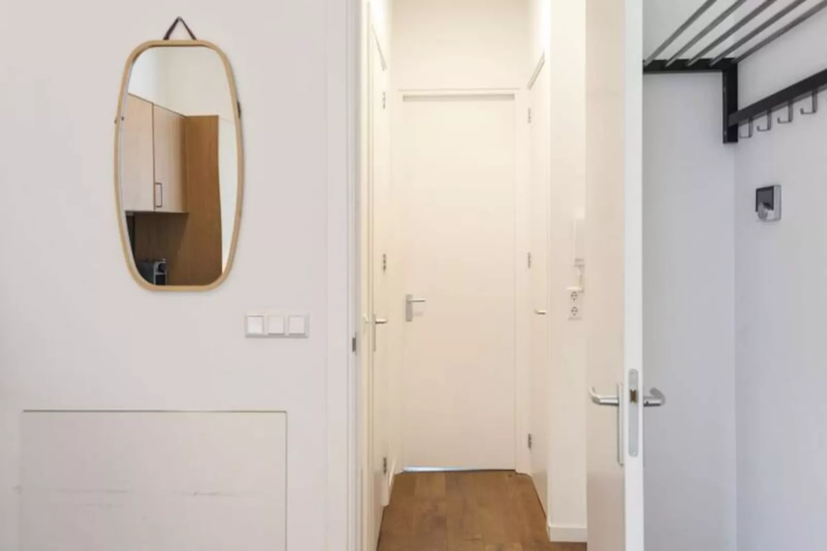 Isa Mae Apartment - Non tagué