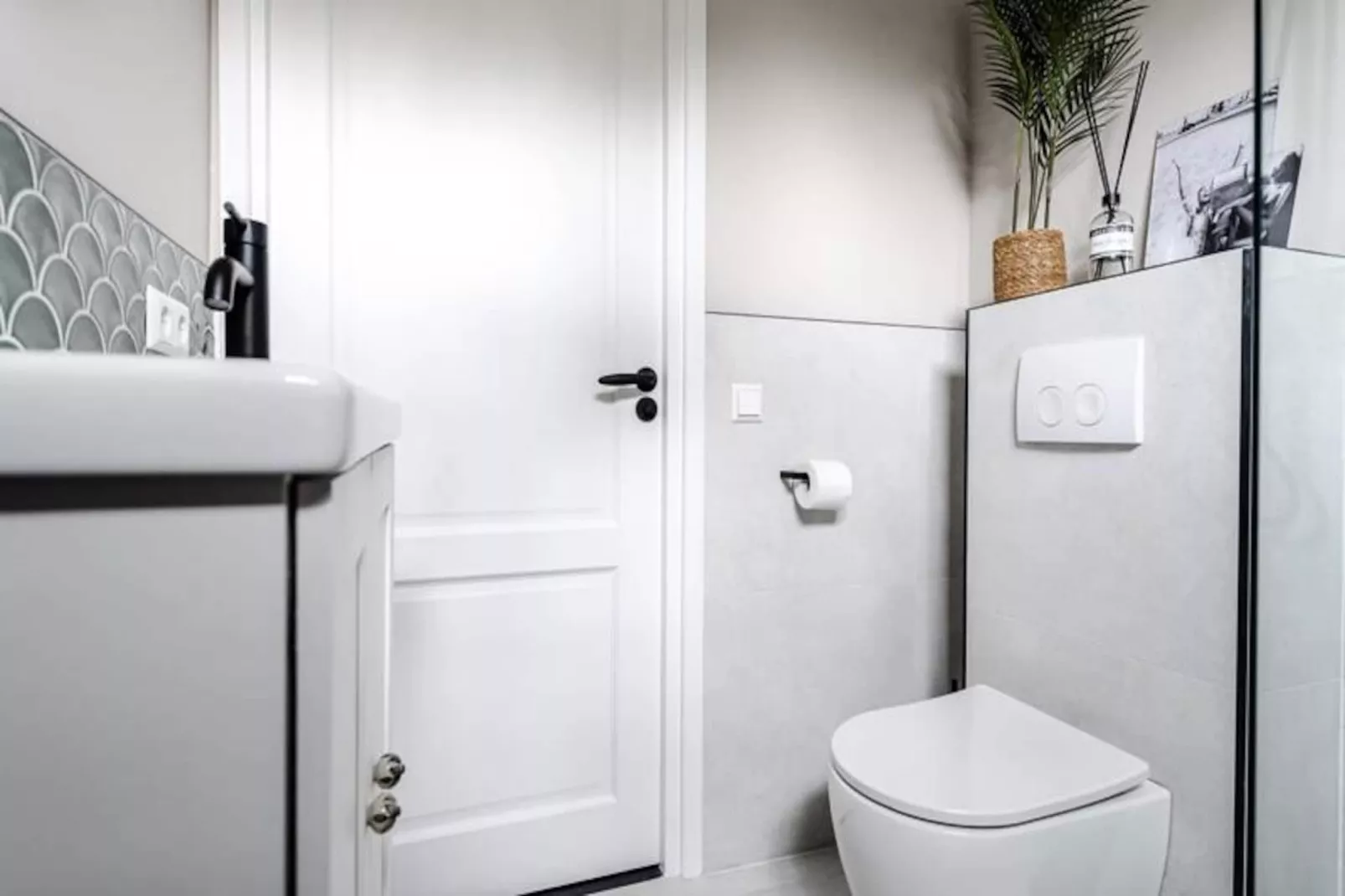 The Garden Suite-Non tagué