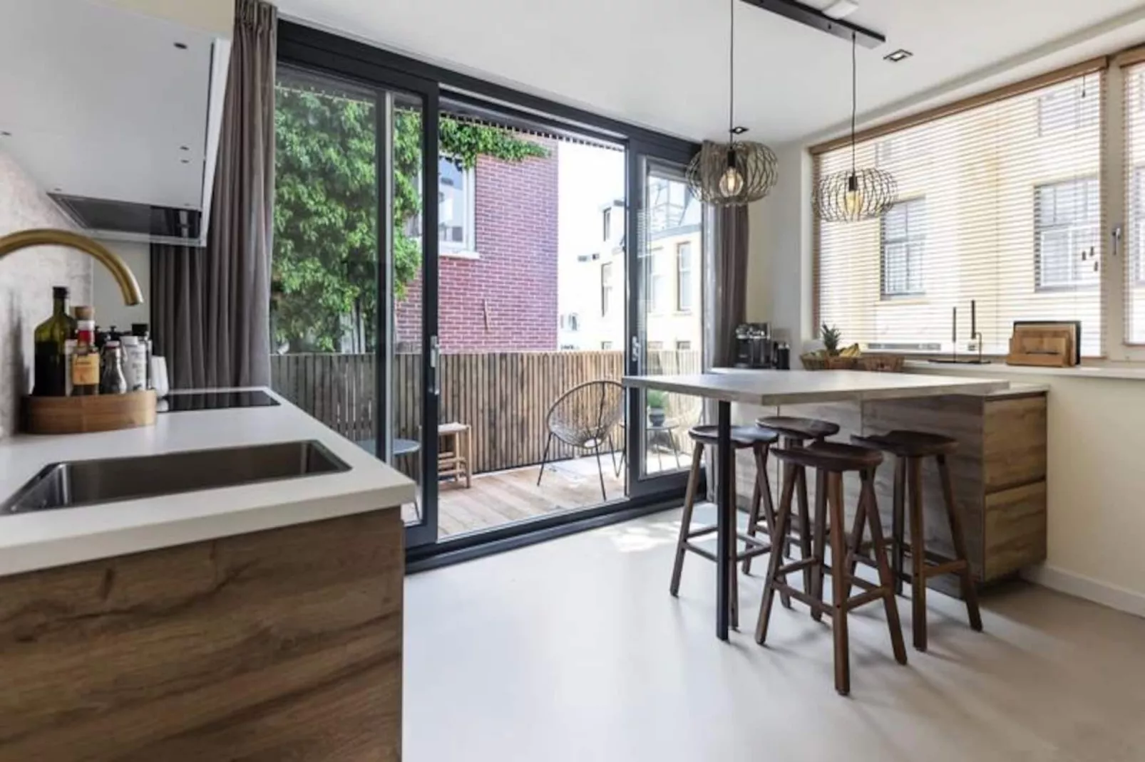 The Modern Burrow-Nicht zugeordnet