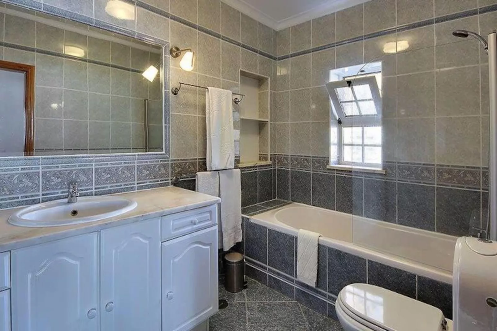 Maison à Guia-Non tagué