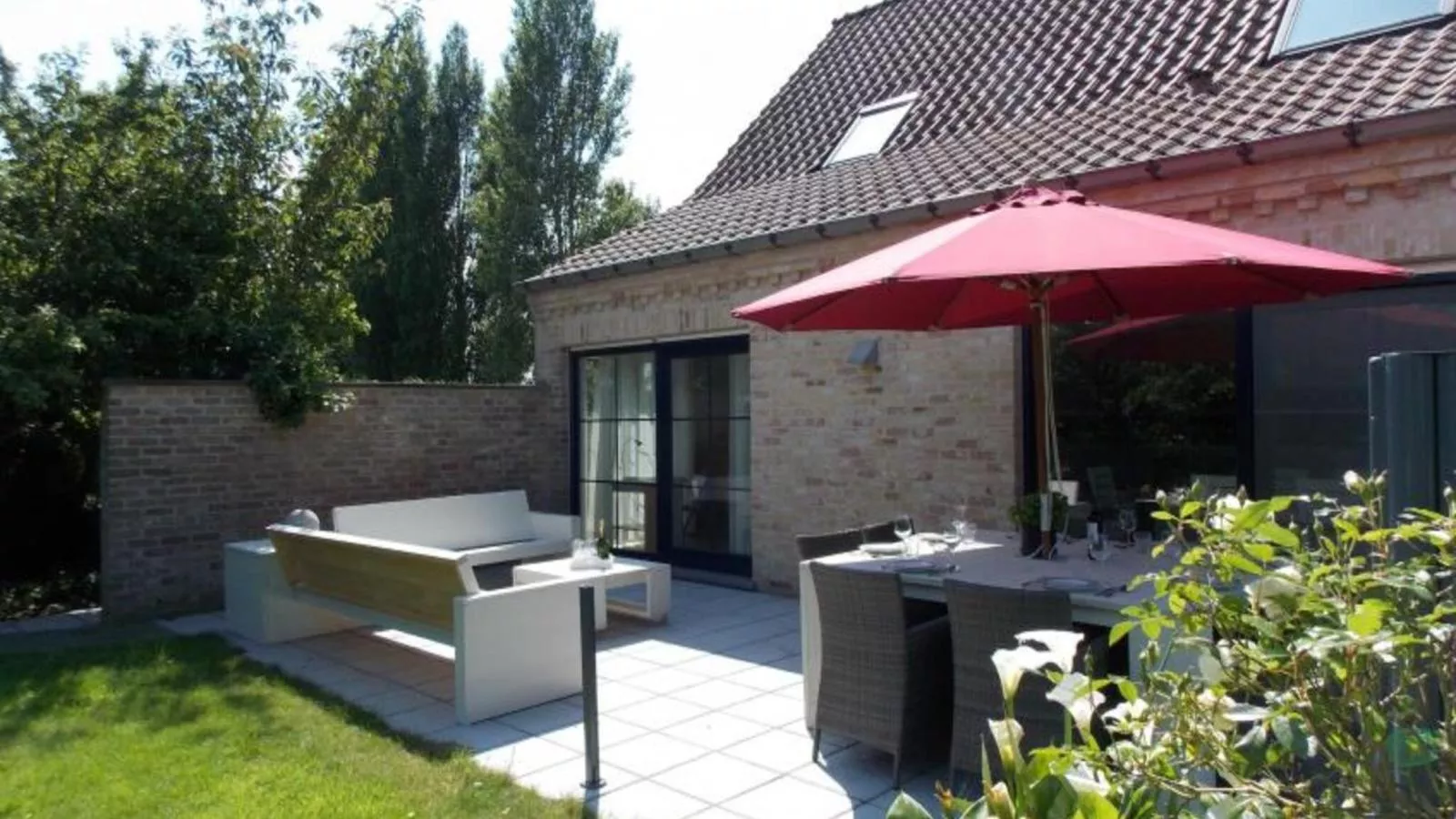 Frontzate-Terrace balcony