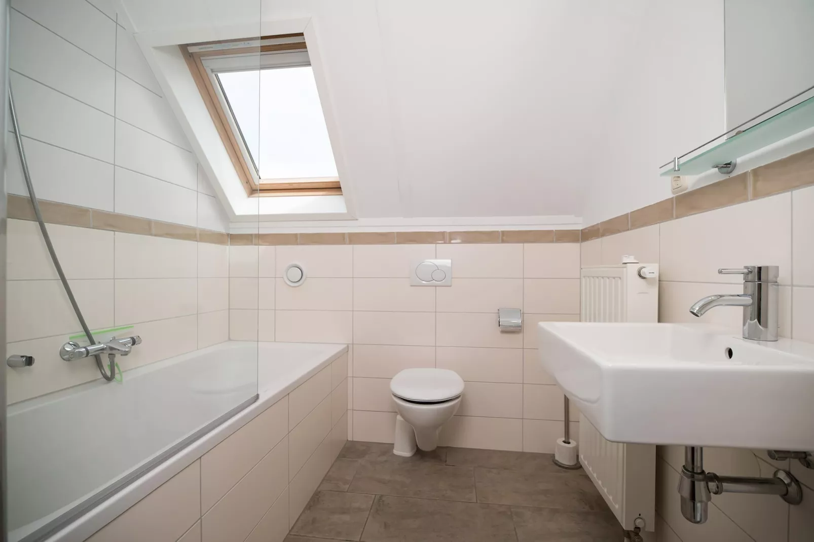 Tuinvilla 2-6 persoons-Bathroom