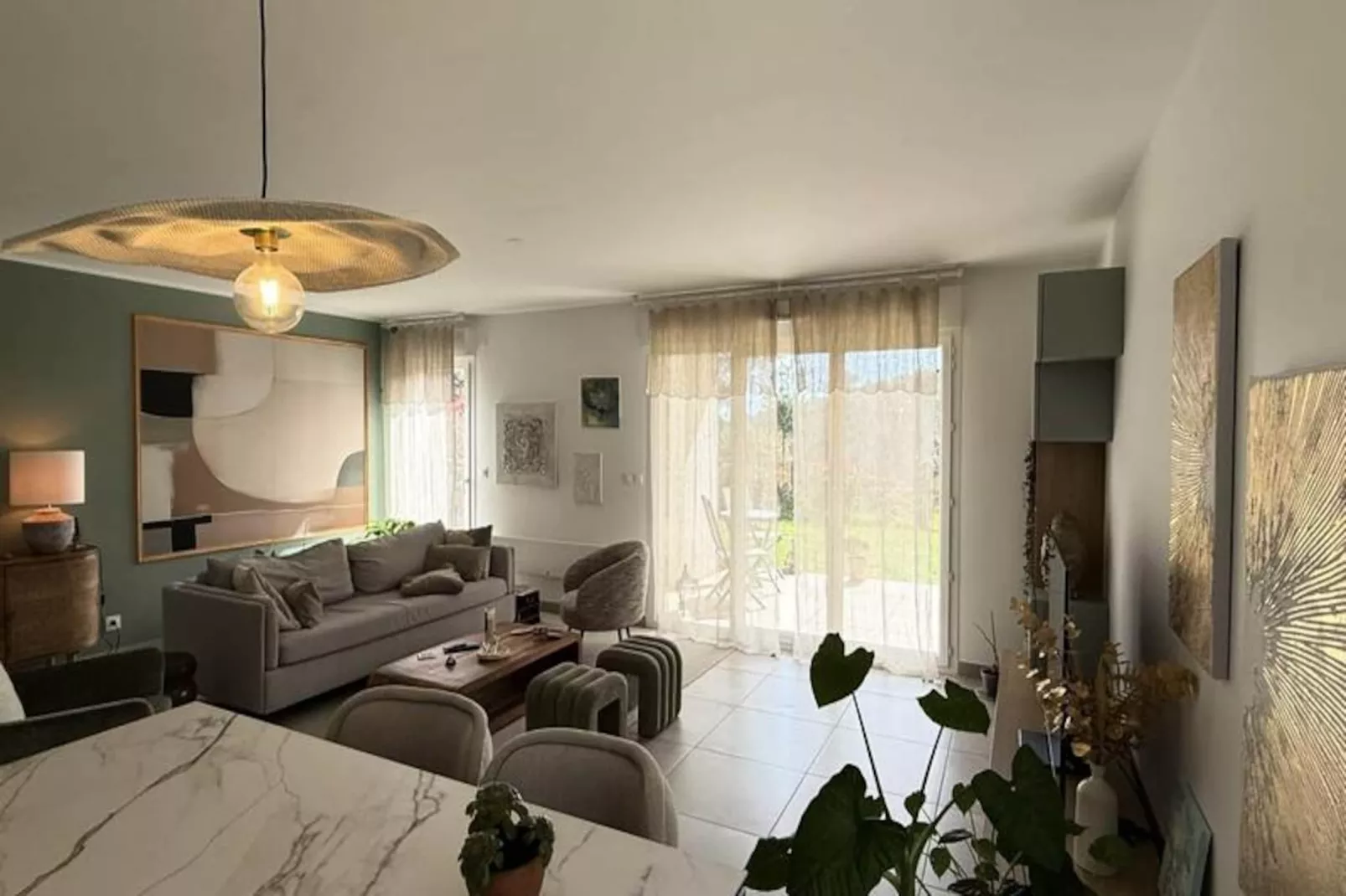Appartement Cosy - Jardin - Piscine-Untagged