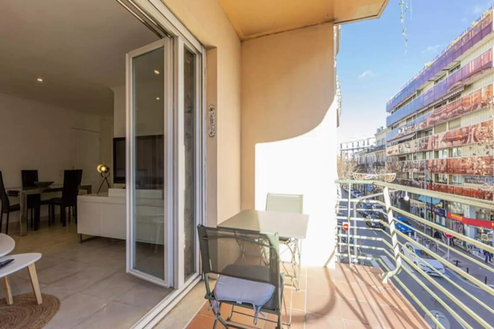 Résidence Robert Soleau Centre D'antibes, 3 Pièces Rénové Terrasse, Climatisation-Untagged