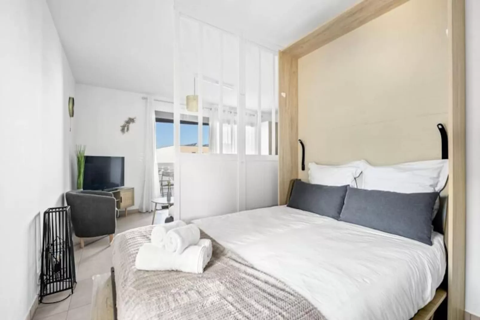 Le Nid Bleu - 3 &eacute;toiles - Modernit&eacute; & Calme-Untagged