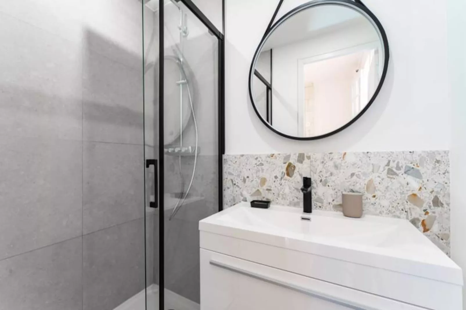 &eacute;l&eacute;gant Appartement Place Du Parlement Pour 4 Personnes-Non tagué