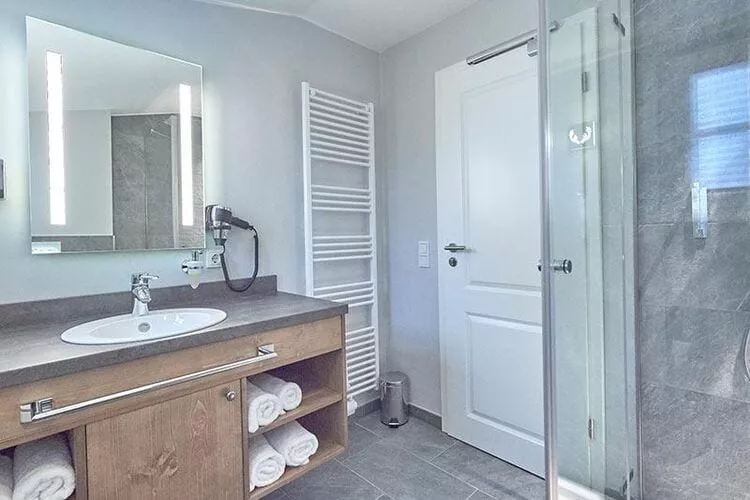 Ferienhaus Typ Premium Lodge 4 Erw 2 Kinder-Bathroom