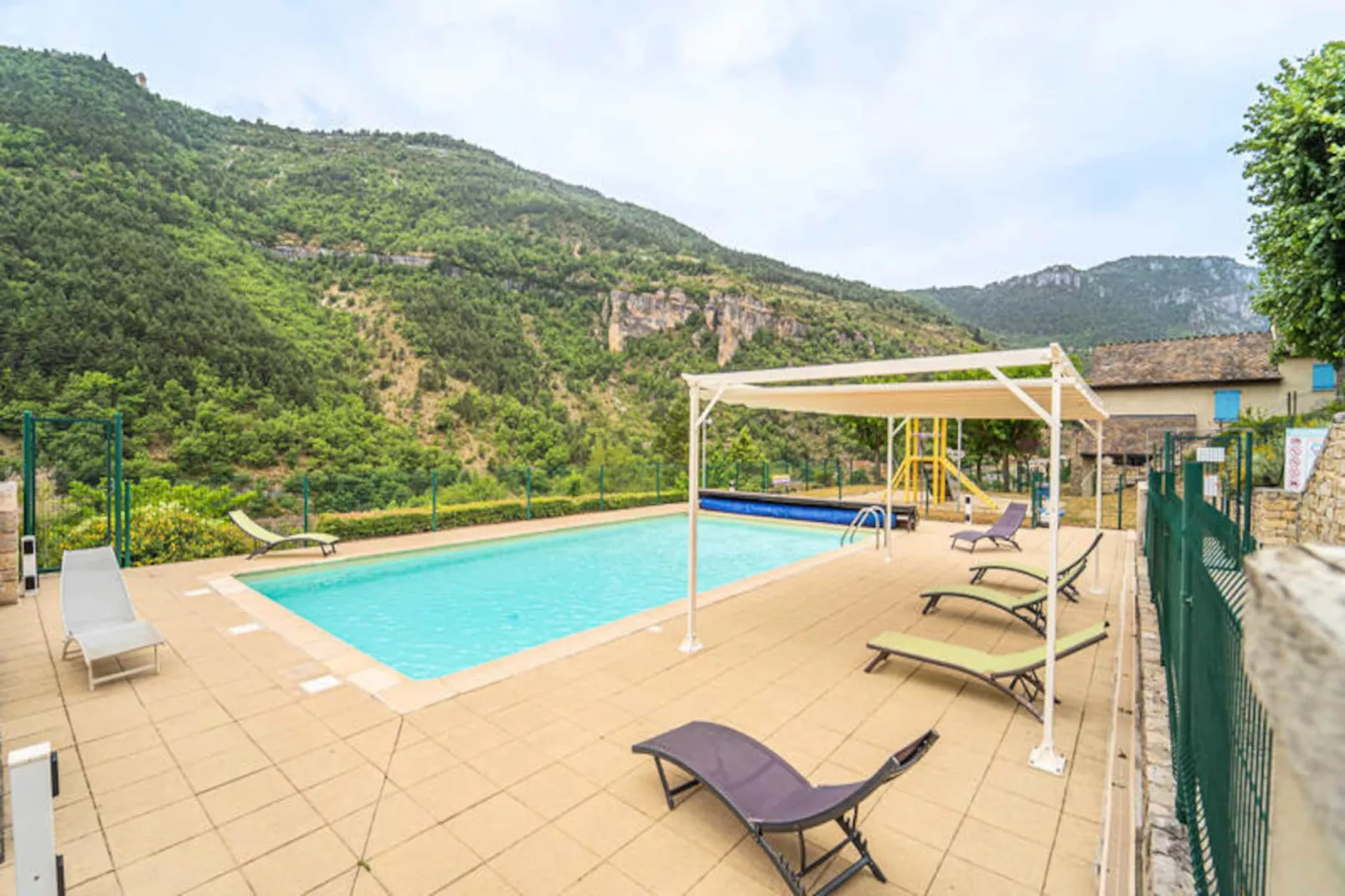 Gîte de France Logement 2/4 personnes - village de gites des vignes 2 épis-Untagged