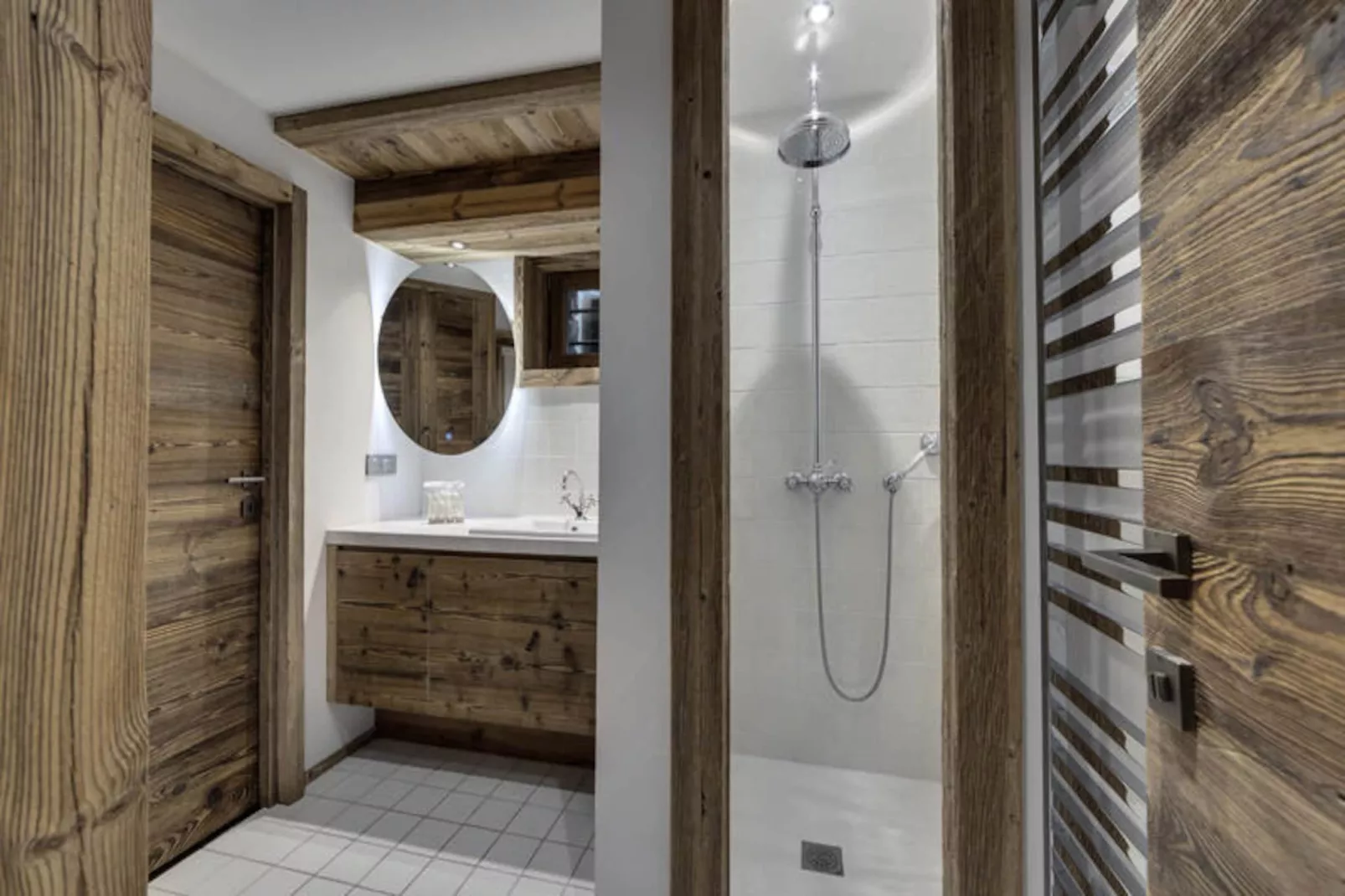 Chalet Neve - Untagged