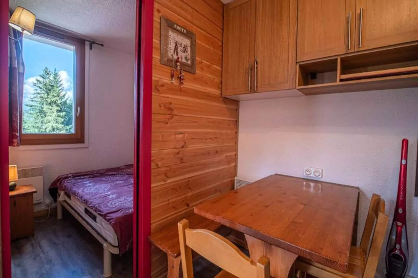 Résidence Lauziere Dessous G-Untagged