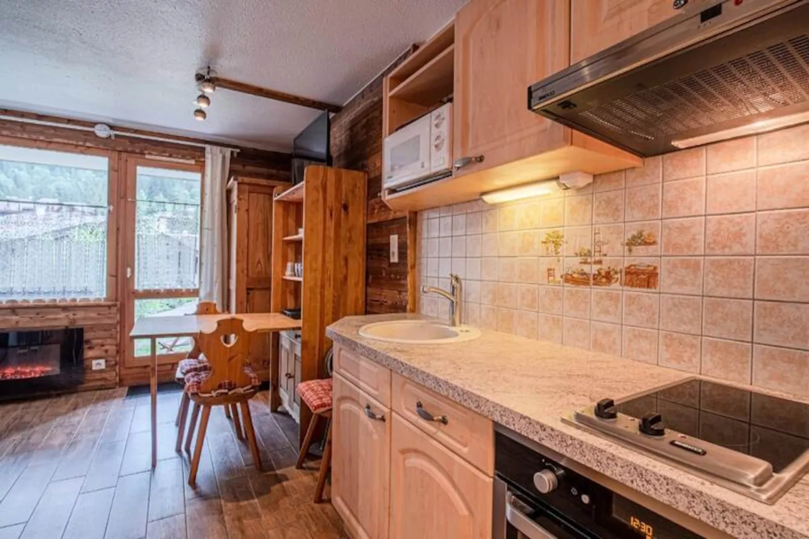 Résidence Ruelle G-Untagged