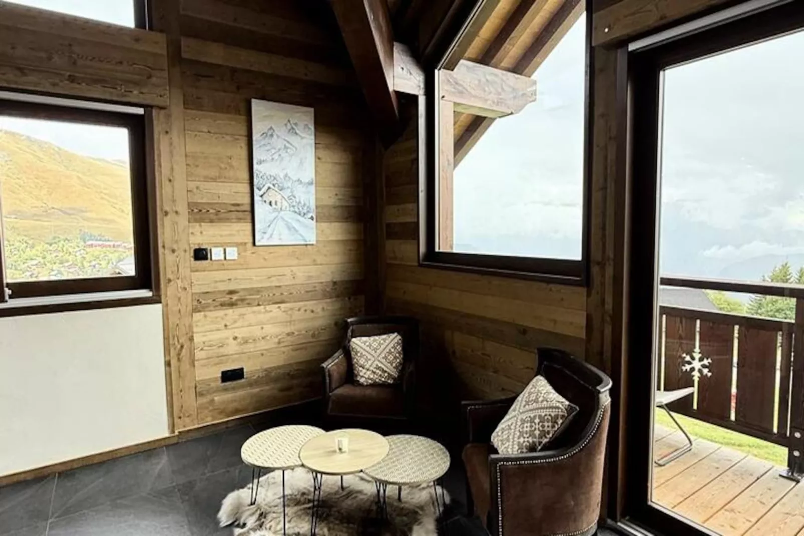 Résidence Complexe Aiguilles-Untagged