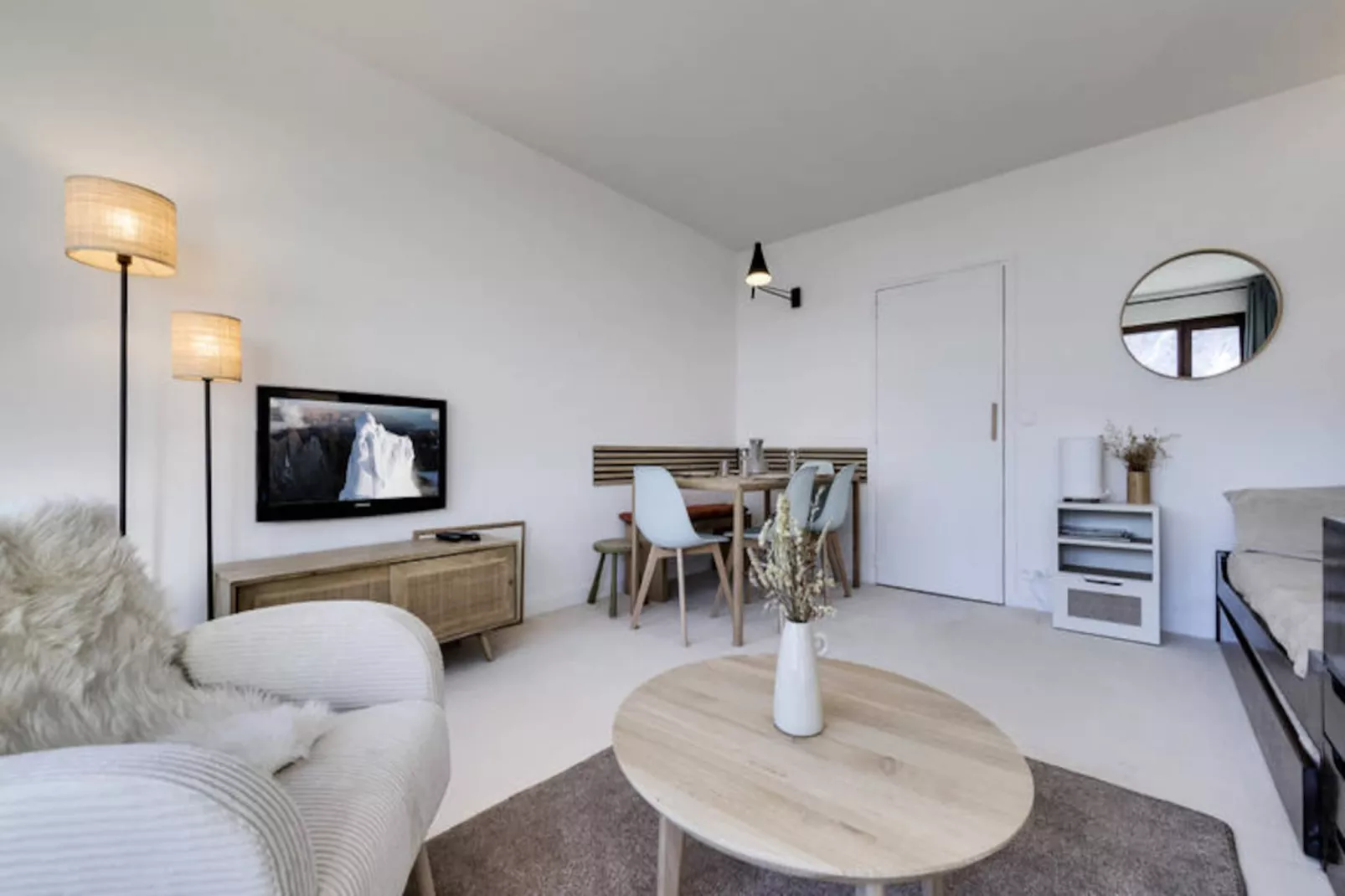 Résidence Bec Rouge-Untagged