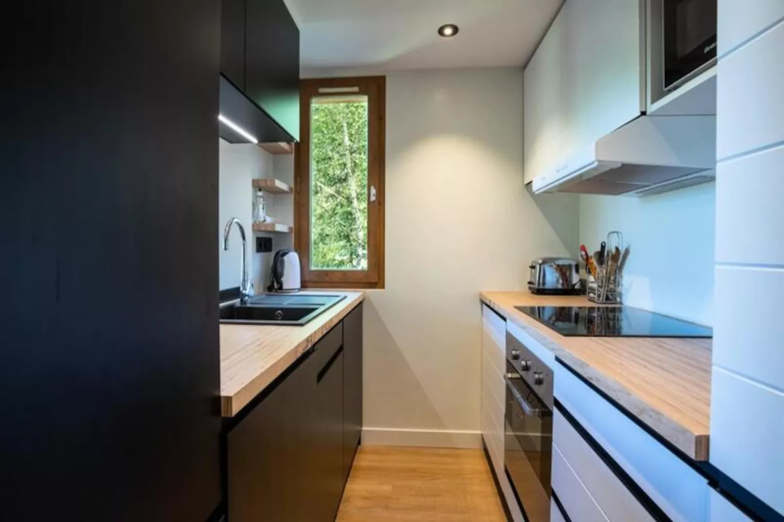 Hauts De Chantemouche 17 - Untagged