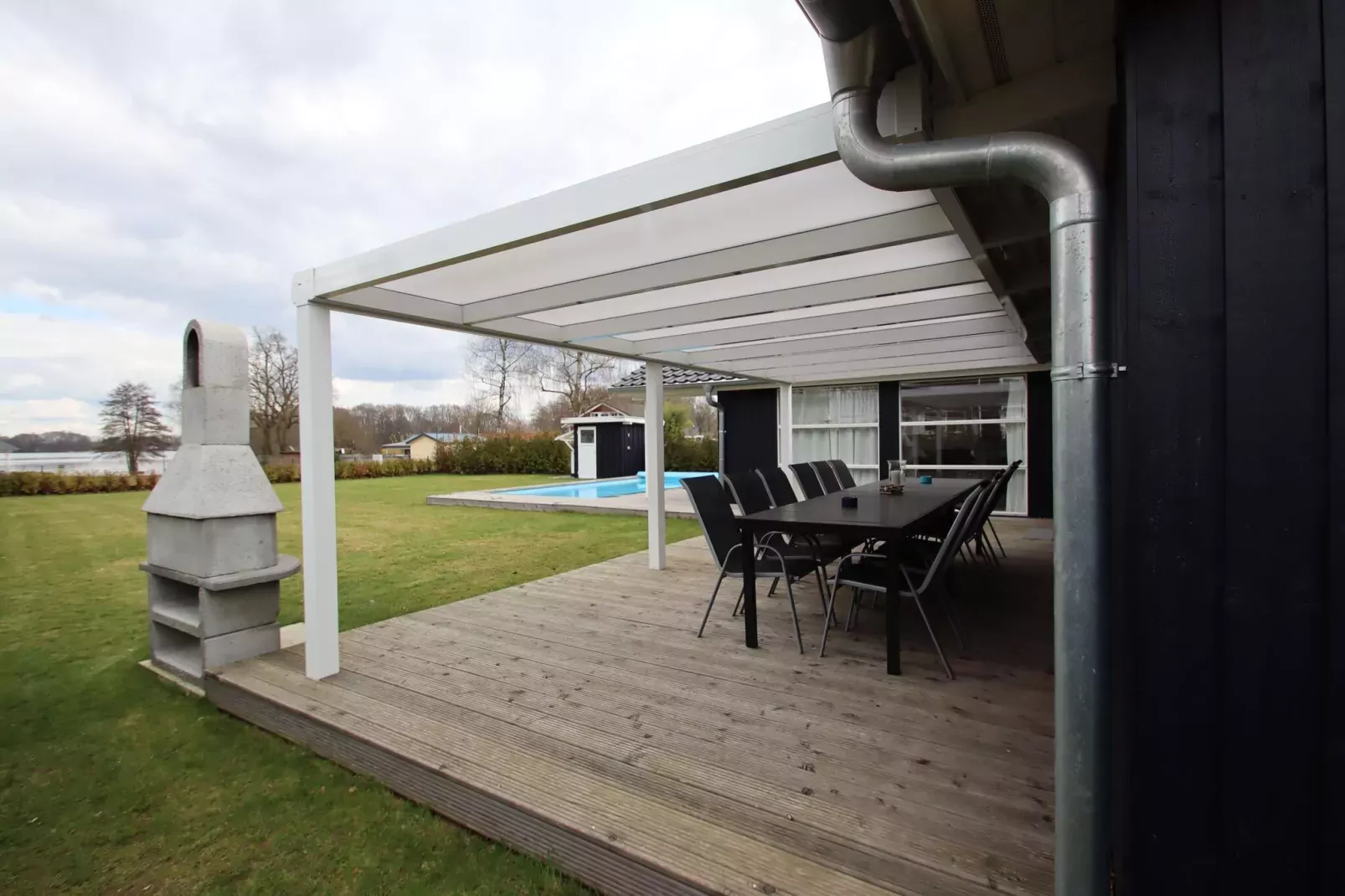 Poolhaus 140 qm-Terrace balcony