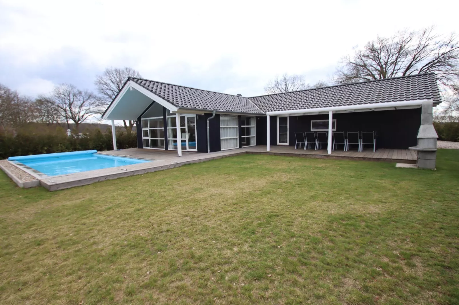 Poolhaus 140 qm-Exterior summer