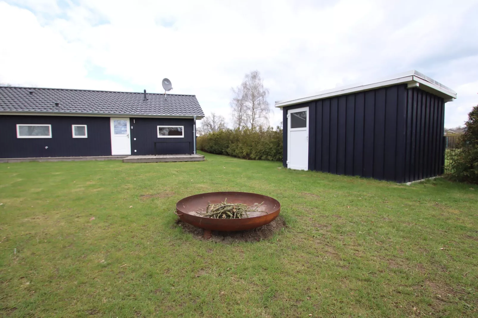 Poolhaus 140 qm-Gardens summer