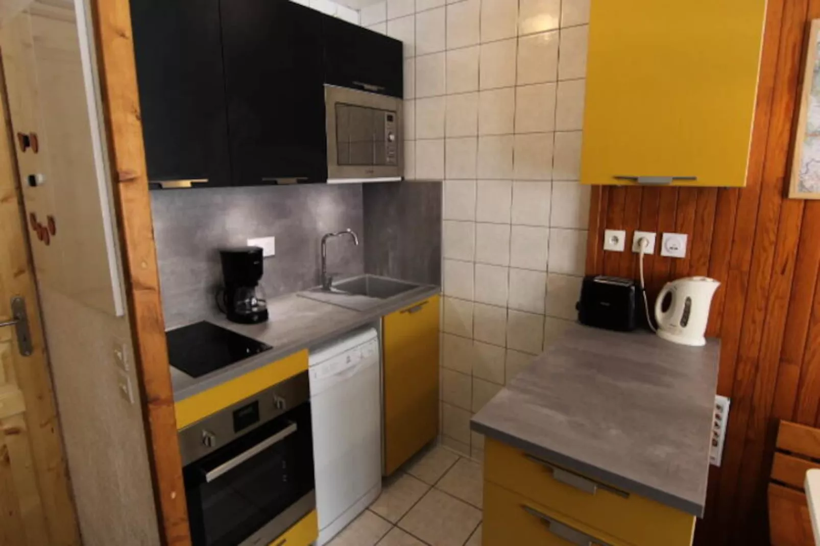 Résidence Neves-Nicht zugeordnet