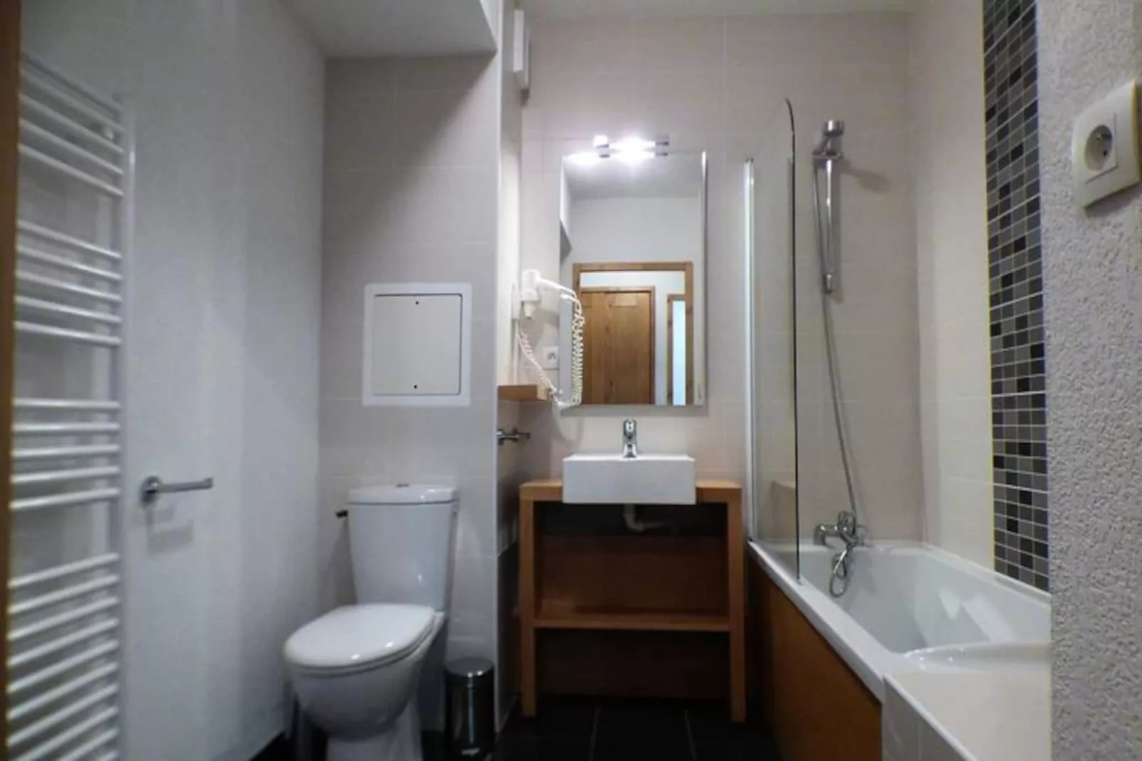 Chalets D'emeraude  Bat C-Untagged