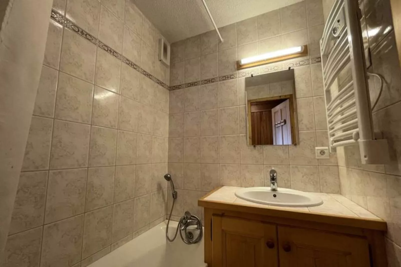 Chalet Reine Des Pres-Untagged