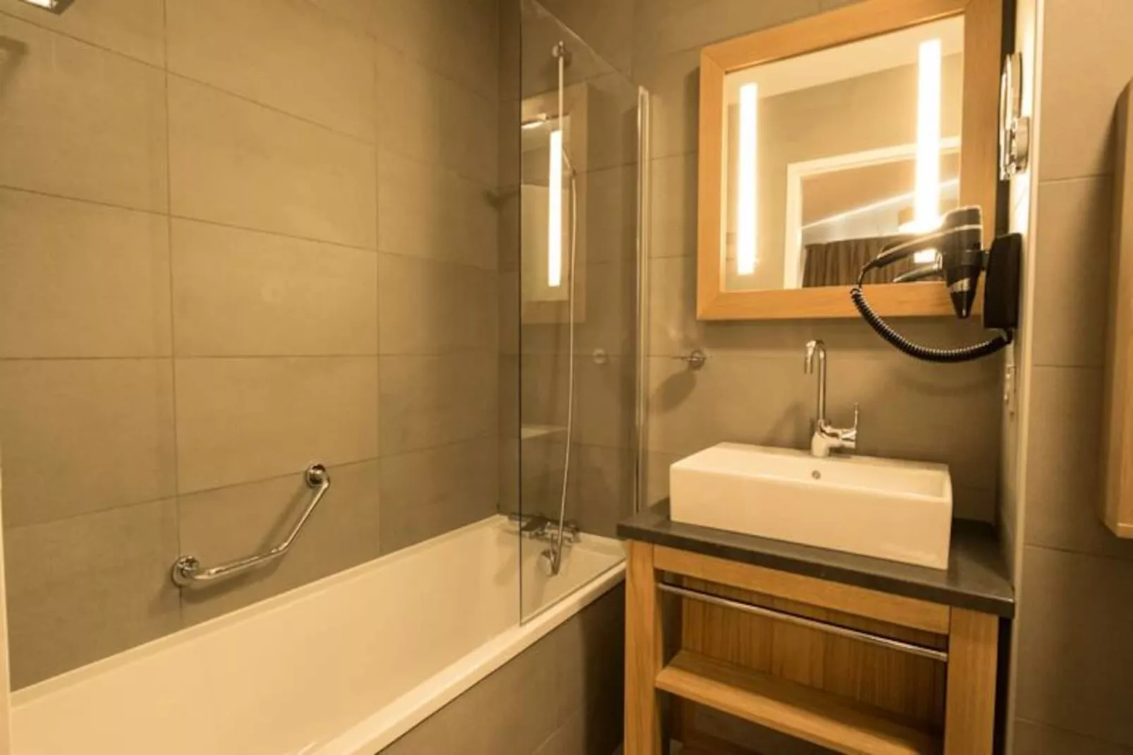 Résidence Les Monarques-Non tagué