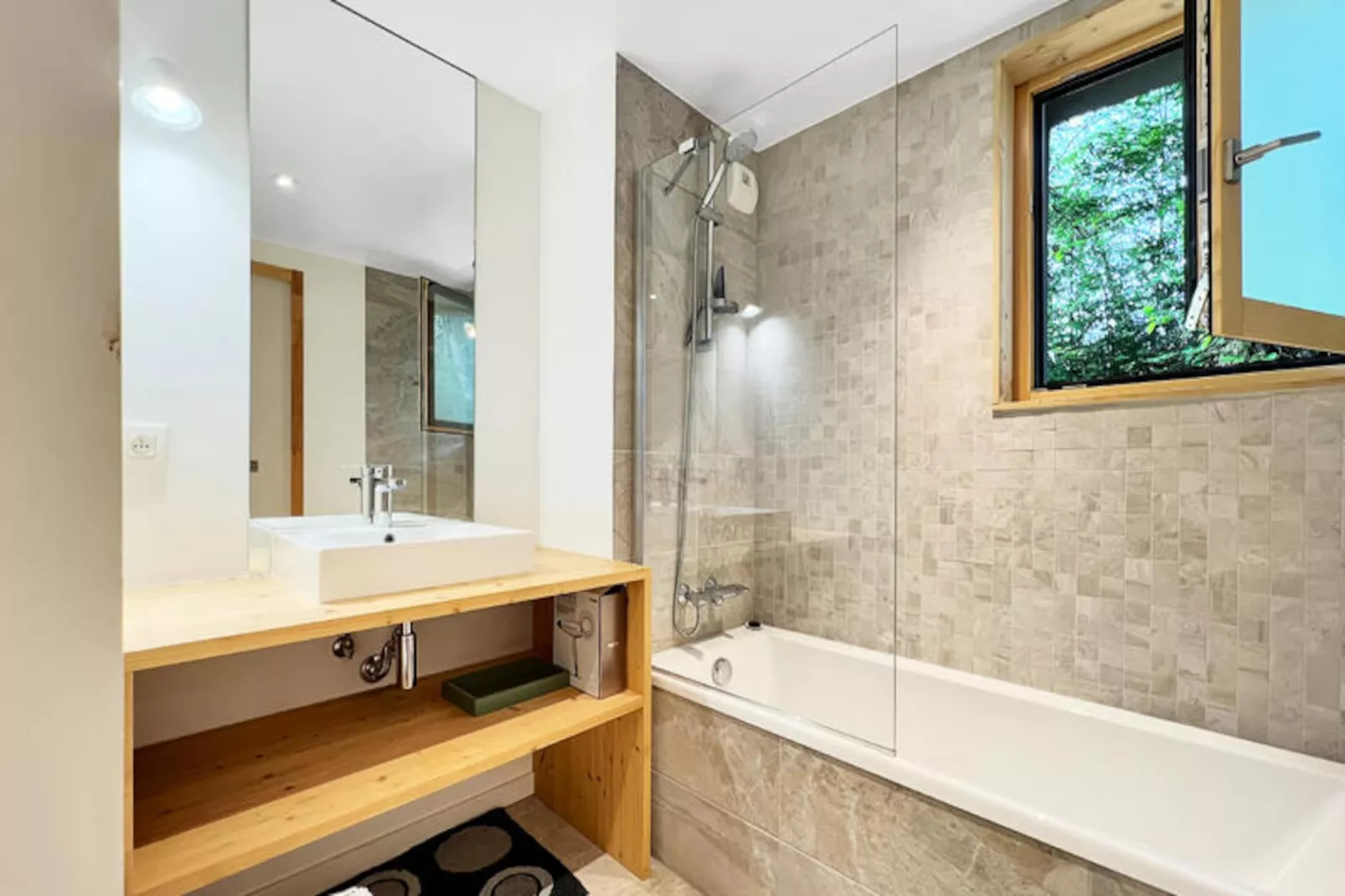 Appartements à Les Carroz-d'Arâches-Untagged