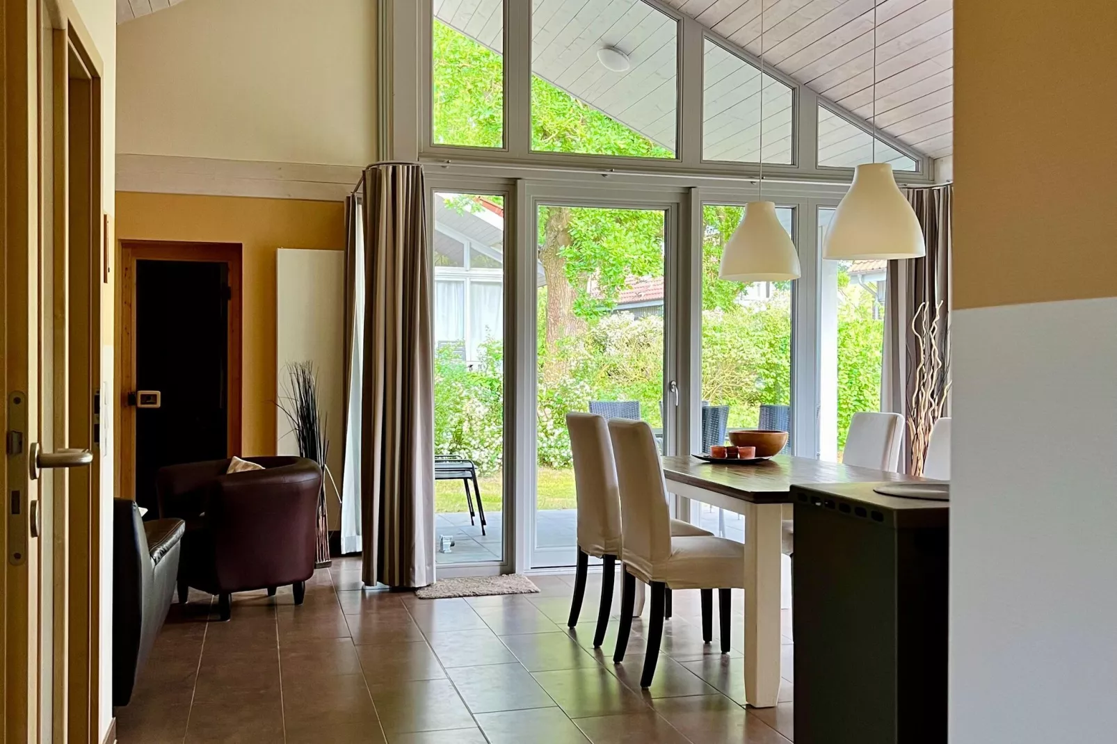 Müritzzeit-Dining room