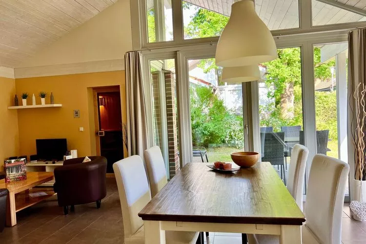 Müritzzeit-Dining room