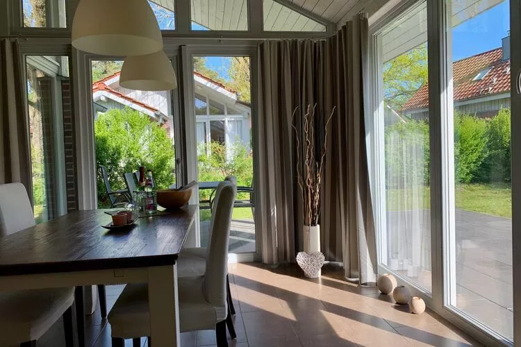 Müritzzeit-Dining room