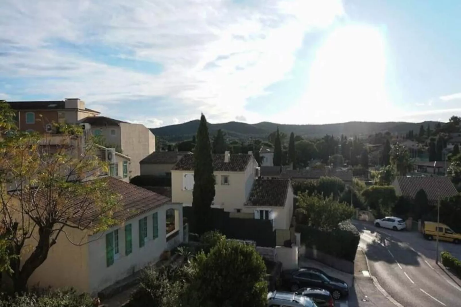 Résidence Appartement Lumineux En R&eacute;sidence Avec Terrasse-Untagged